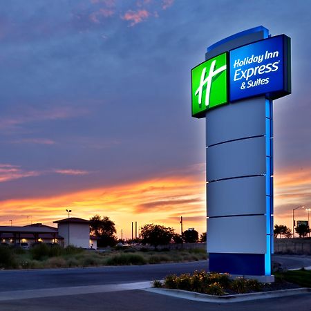 Holiday Inn Express Hotel & Suites Ontario By Ihg Екстер'єр фото