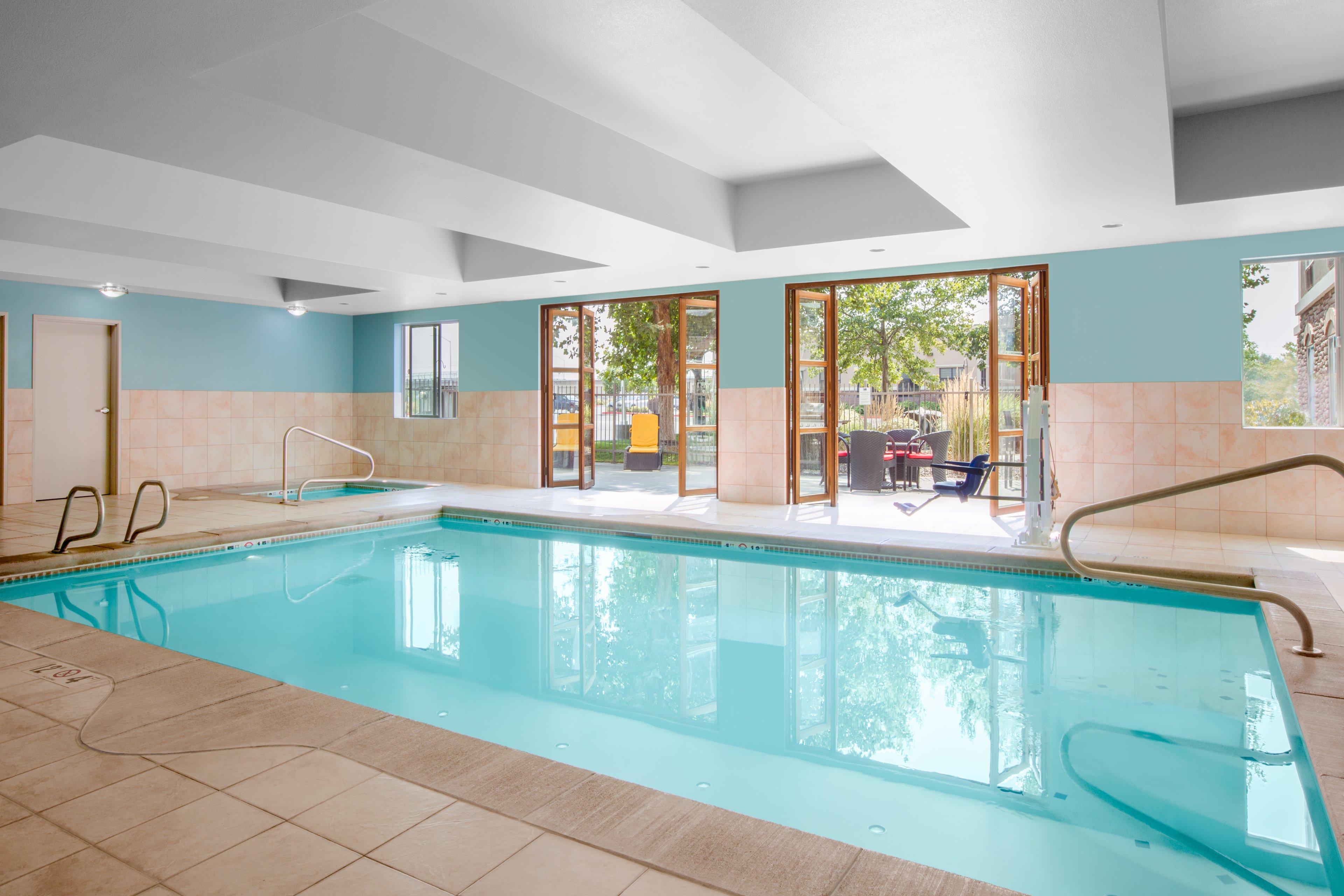 Holiday Inn Express Hotel & Suites Ontario By Ihg Екстер'єр фото