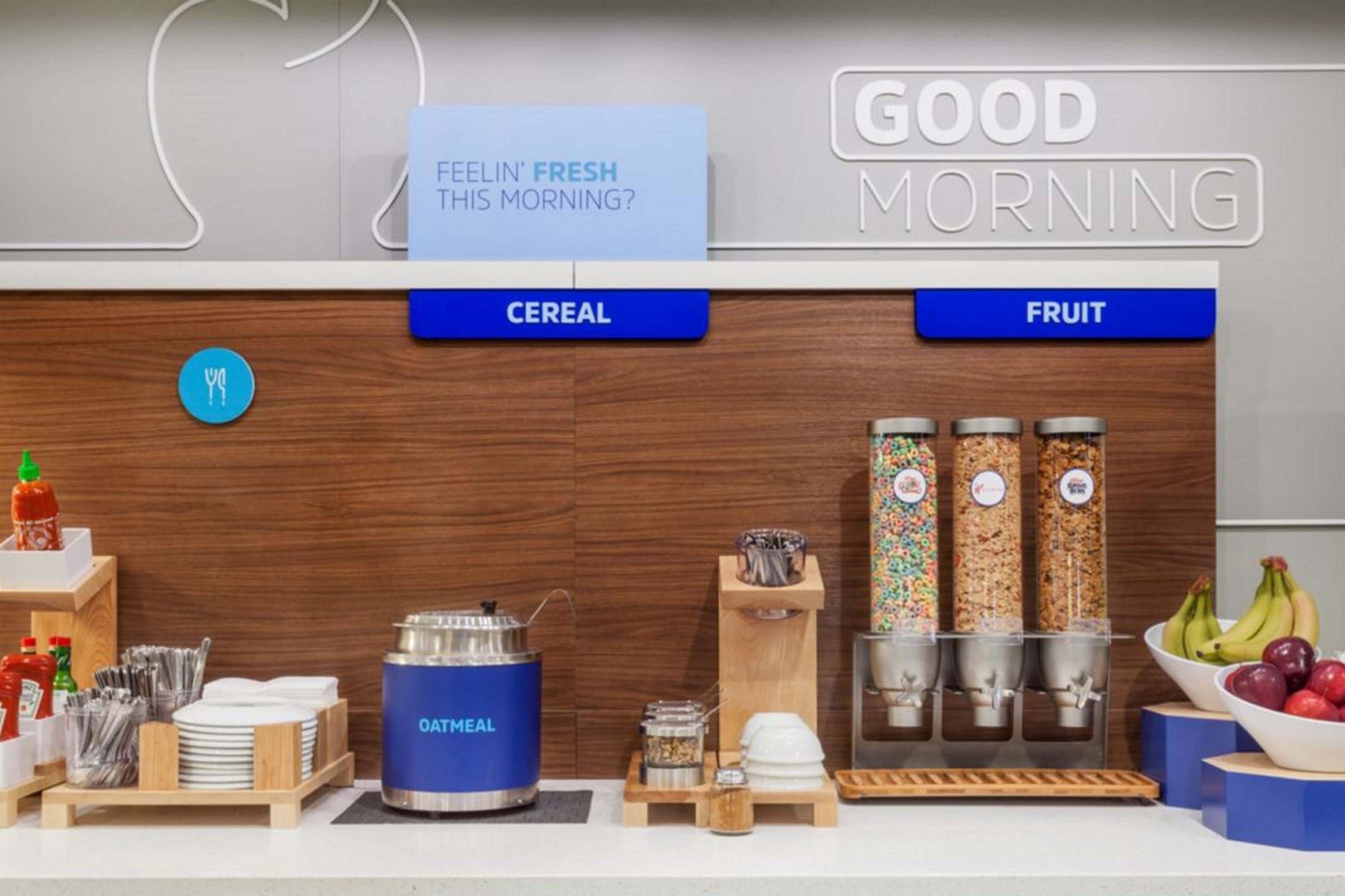 Holiday Inn Express Hotel & Suites Ontario By Ihg Екстер'єр фото