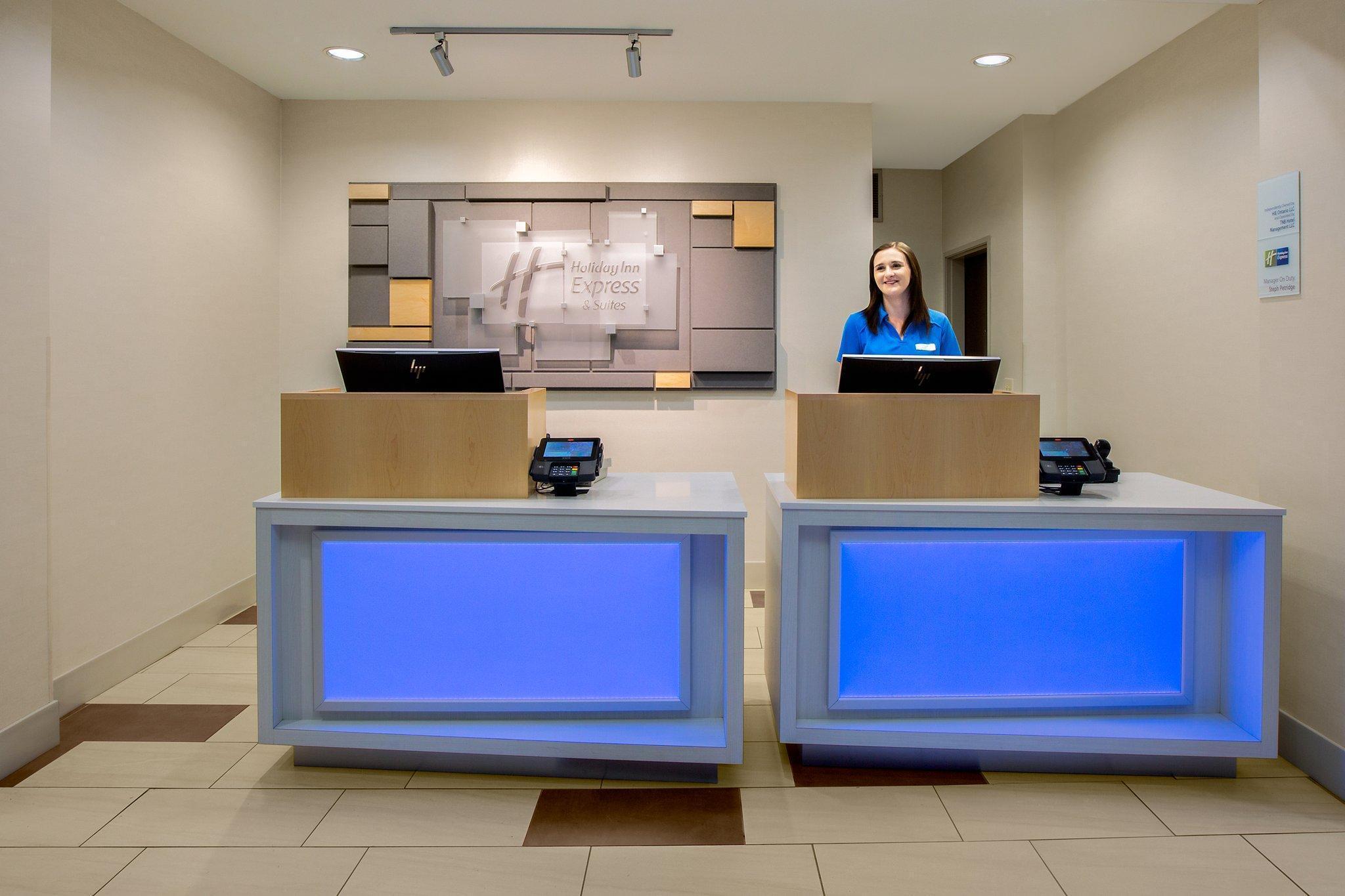 Holiday Inn Express Hotel & Suites Ontario By Ihg Екстер'єр фото