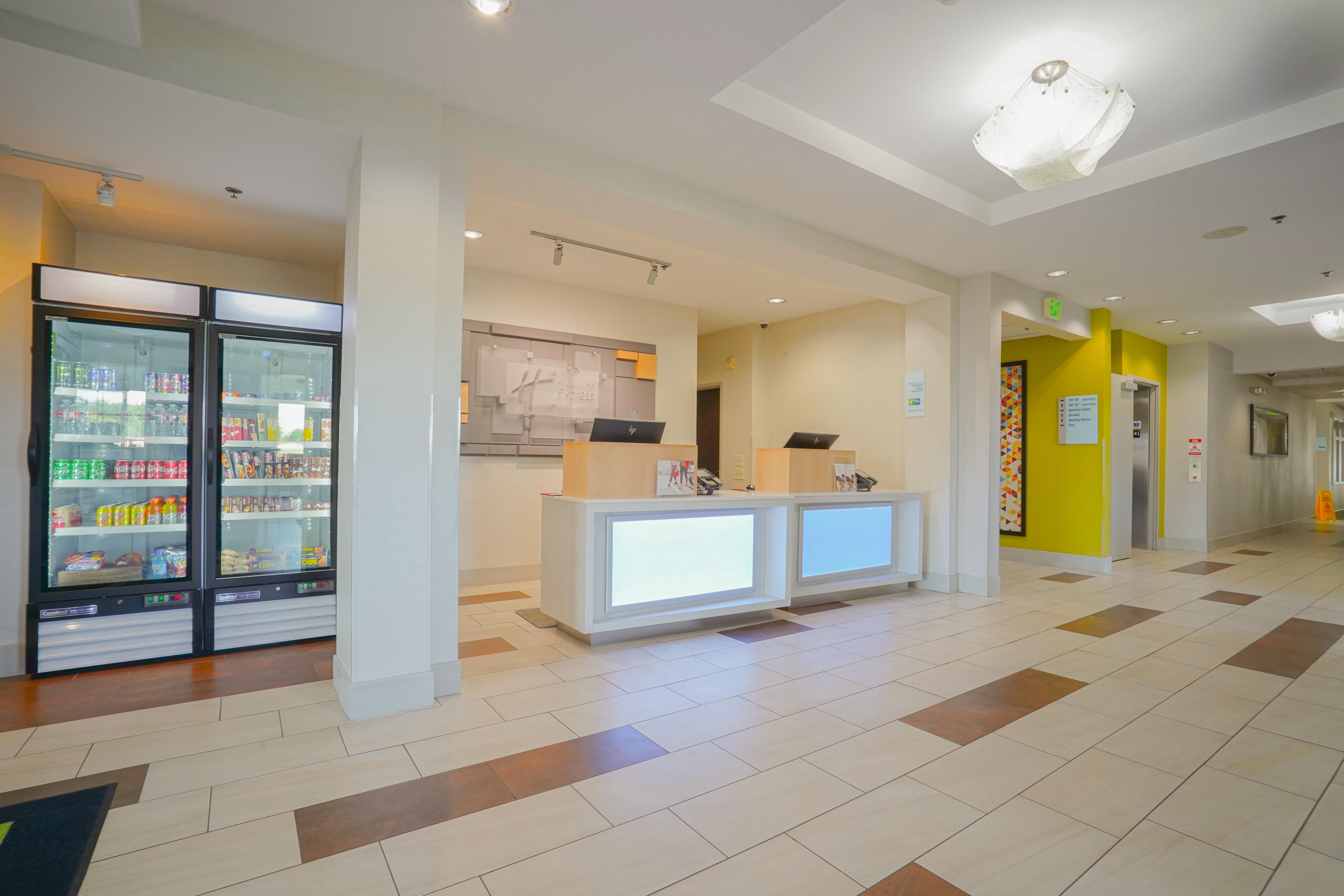 Holiday Inn Express Hotel & Suites Ontario By Ihg Екстер'єр фото
