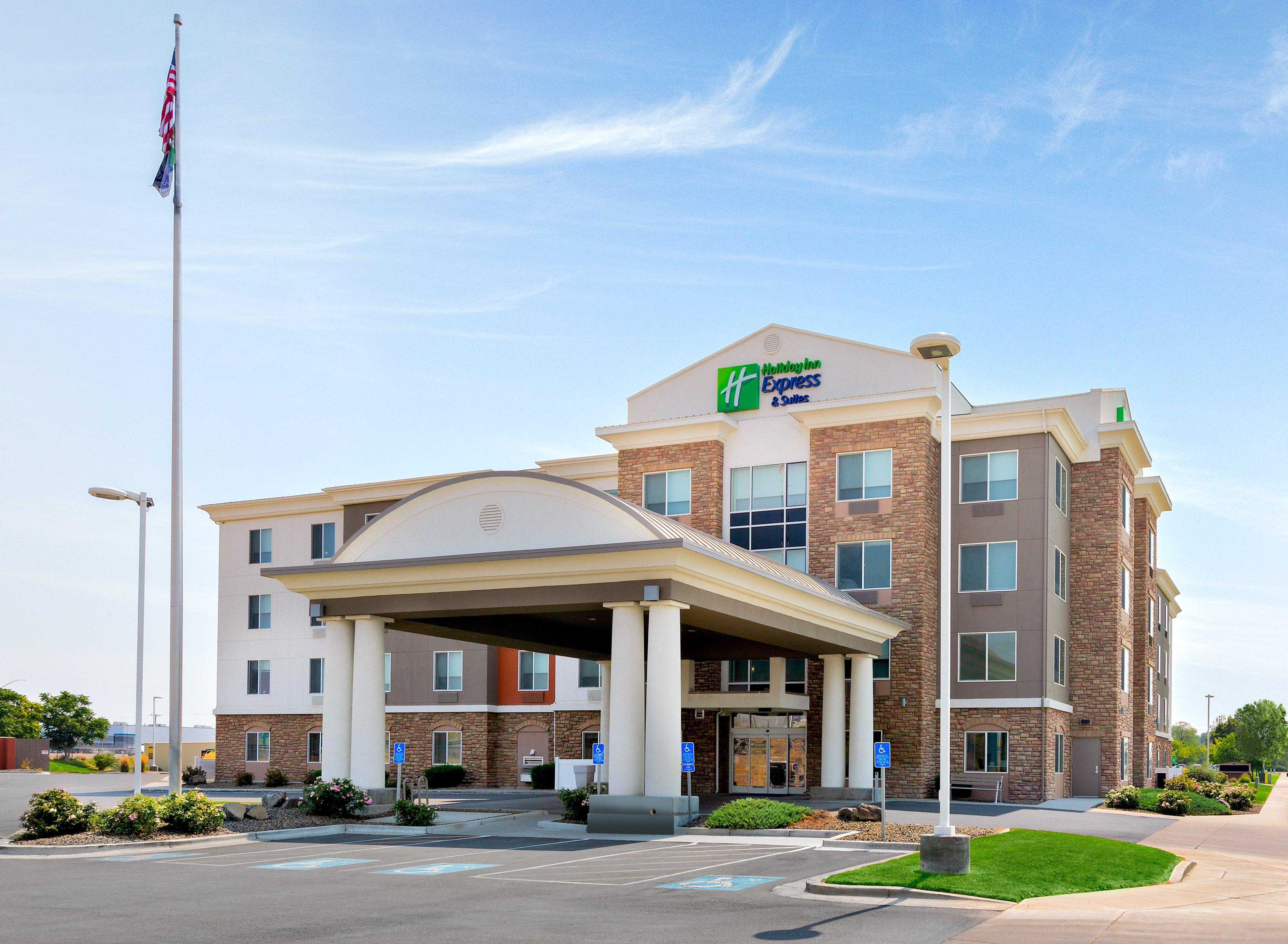 Holiday Inn Express Hotel & Suites Ontario By Ihg Екстер'єр фото